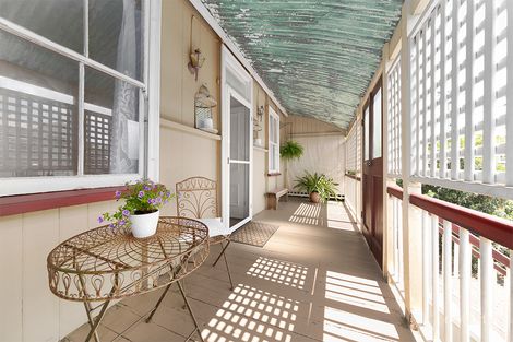 Property photo of 127 Princess Street Kangaroo Point QLD 4169