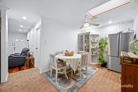 Property photo of 3/4 Bensley Road Macquarie Fields NSW 2564