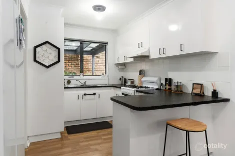 Property photo of 39 Hillview Drive Carrum Downs VIC 3201