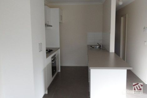 Property photo of 6 Field Street Pakenham VIC 3810