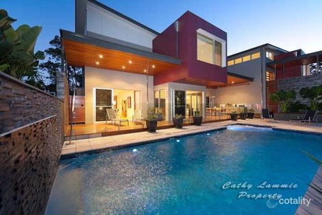 208 Chapel Hill Rd, Chapel Hill, QLD 4069