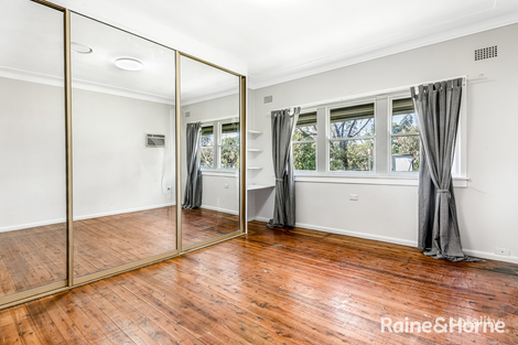 Property photo of 3 Omaroo Avenue Doonside NSW 2767