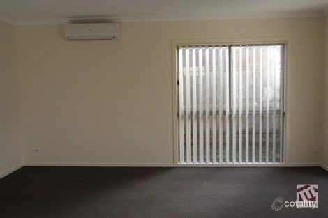 Property photo of 6 Field Street Pakenham VIC 3810