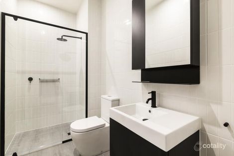Property photo of 105/28 Riddell Parade Elsternwick VIC 3185