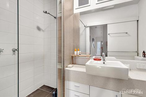 Property photo of 1/2 Feathertop Avenue Templestowe Lower VIC 3107