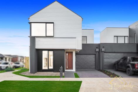 10 Medoc Bvd, Deanside, VIC 3336