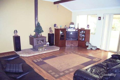 Property photo of 10 Limosa Glade Warnbro WA 6169
