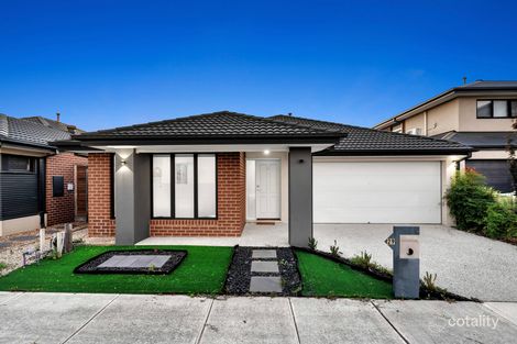 29 Walhallow Dr, Clyde North, VIC 3978