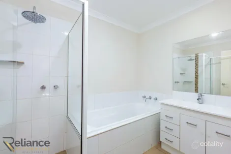 Property photo of 75 Ian Nicol Street Watson ACT 2602