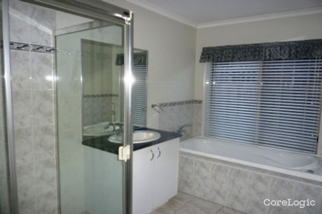 Property photo of 18 Ashmore Avenue Narre Warren South VIC 3805