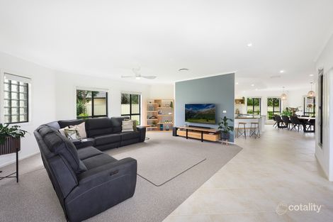 Property photo of 2 The Peninsula Port Macquarie NSW 2444