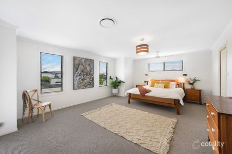 Property photo of 2 The Peninsula Port Macquarie NSW 2444
