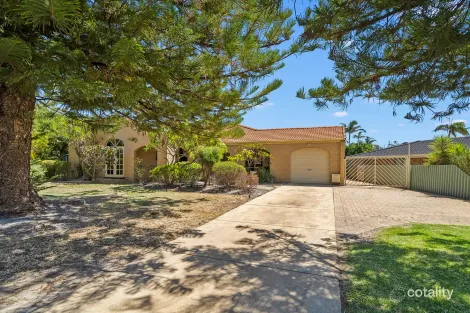 7 Balmoral Pde, Halls Head, WA 6210