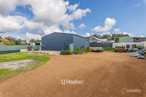 Property photo of 13 Prinsep Crescent Collie WA 6225