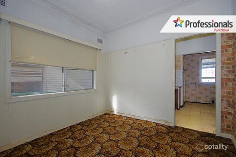 Property photo of 4 Parkland Avenue Punchbowl NSW 2196