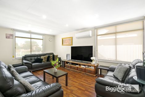 Property photo of 30 Jubilee Street Newport VIC 3015