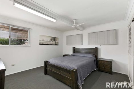 Property photo of 342 Torquay Terrace Torquay QLD 4655