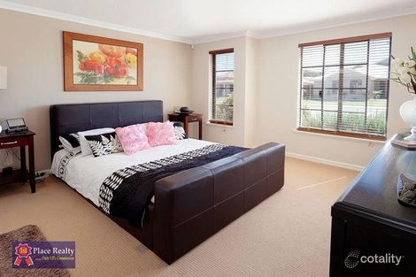 Property photo of 11 Keystone Loop Secret Harbour WA 6173