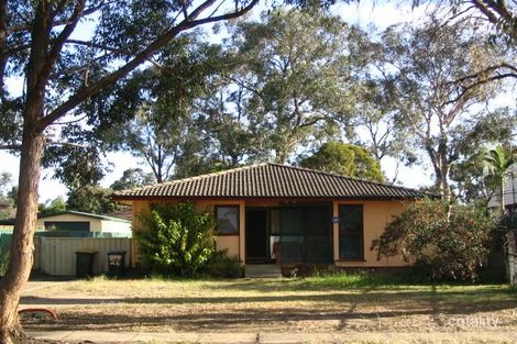 Property photo of 26 Pitcairn Avenue Lethbridge Park NSW 2770