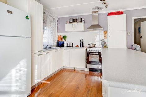 Property photo of 16 Laurina Crescent Frankston North VIC 3200