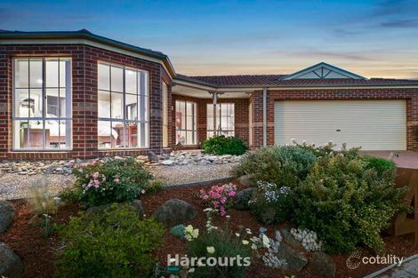 Property photo of 4 Glenda Court Pakenham VIC 3810