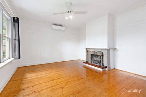 Property photo of 102 Kananook Avenue Seaford VIC 3198