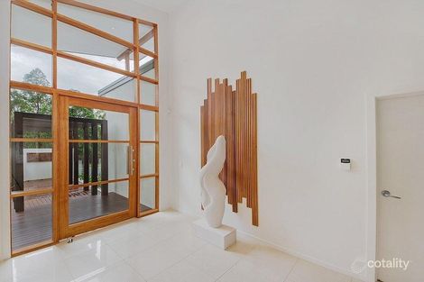 Property photo of 5 Willow Tree Drive Reedy Creek QLD 4227