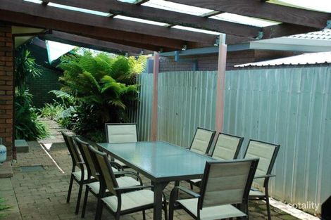 Property photo of 3 Sapphire Circuit West Wodonga VIC 3690