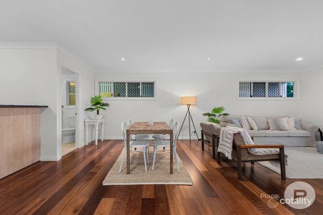 Property photo of 81 Mountain Street Mount Gravatt QLD 4122