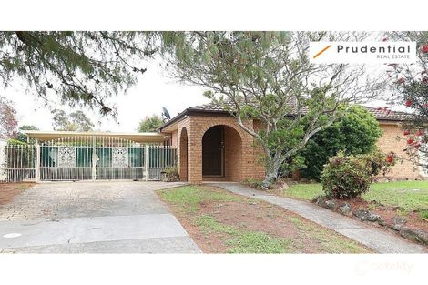 26 Karrabul Rd, St Helens Park, NSW 2560