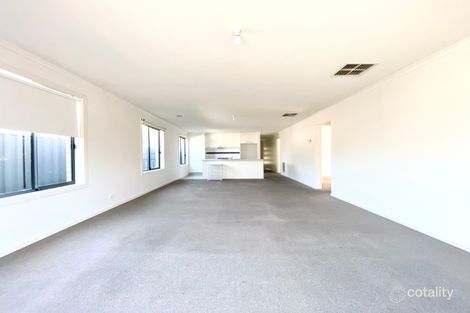 Property photo of 4 Kristini Place Truganina VIC 3029