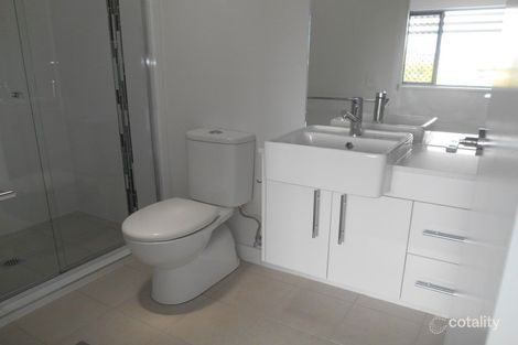 Property photo of 1/37 Witheren Circuit Pacific Pines QLD 4211