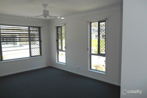 Property photo of 1/37 Witheren Circuit Pacific Pines QLD 4211