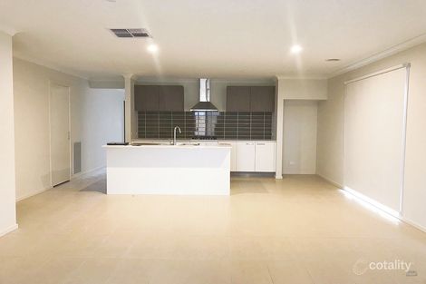 Property photo of 12 Fishbone Avenue Werribee VIC 3030