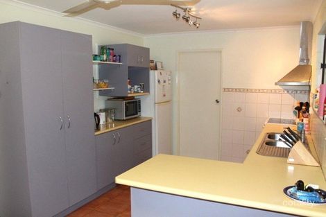 Property photo of 3 Vesterman Court Bushland Beach QLD 4818