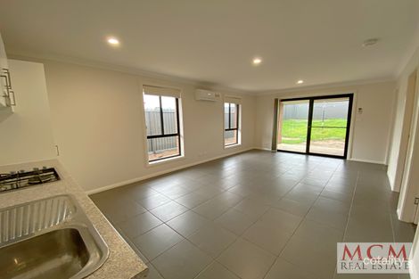 3 Barber St, Kootingal, NSW 2352