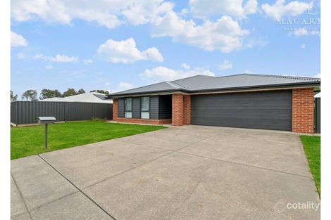 5 Blackwood Cct, Forest Hill, NSW 2651