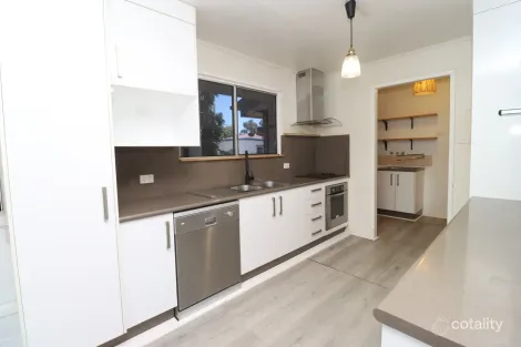 Property photo of 11 Evans Street Sunset QLD 4825