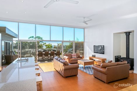 Property photo of 8 Bannister Head Road Mollymook Beach NSW 2539