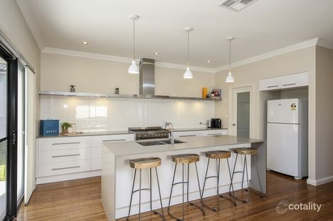Property photo of 19 Dromedary Street Cameron Park NSW 2285