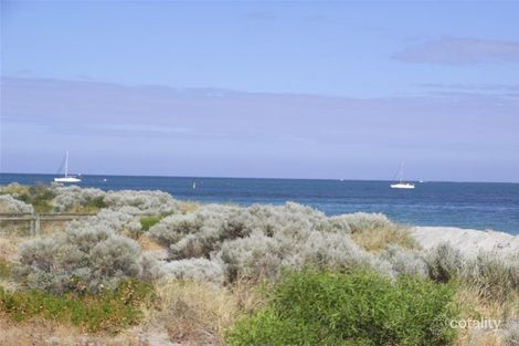 Property photo of 19 Bayside Boulevard Port Kennedy WA 6172