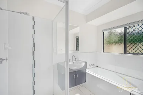 Property photo of 16 Petrie Close Kewarra Beach QLD 4879