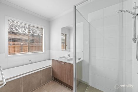 Property photo of 49 Harper Boulevard Mount Duneed VIC 3217