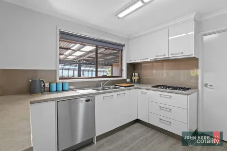 Property photo of 45 Scorpio Drive Moe VIC 3825