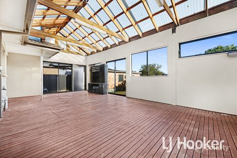 Property photo of 8 Moomba Parade Dandenong VIC 3175