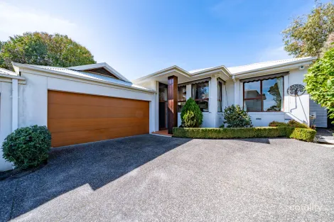 Property photo of 13A Baden Powell Drive Frankston South VIC 3199
