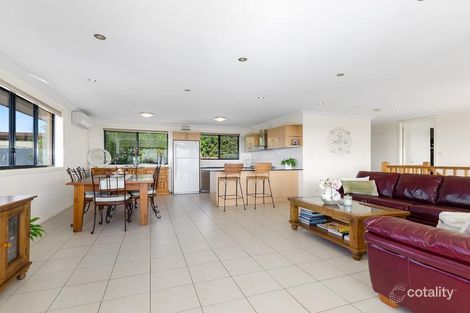 Property photo of 19 Tait Avenue Kanahooka NSW 2530