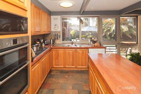 Property photo of 15 Outlook Drive Dandenong North VIC 3175