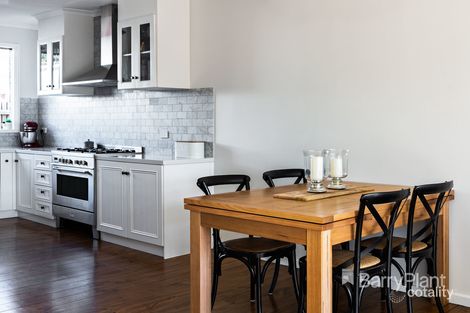 Property photo of 4/68 Pine Street Reservoir VIC 3073