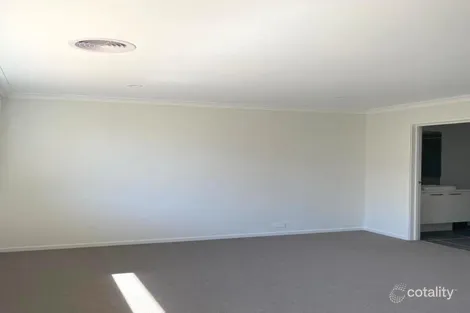 Property photo of 48 Lucerne Drive Truganina VIC 3029